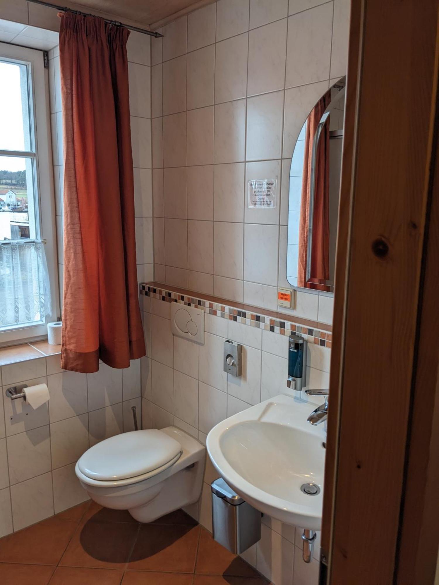 Gasthaus Zum Hirschen Muhr am See エクステリア 写真